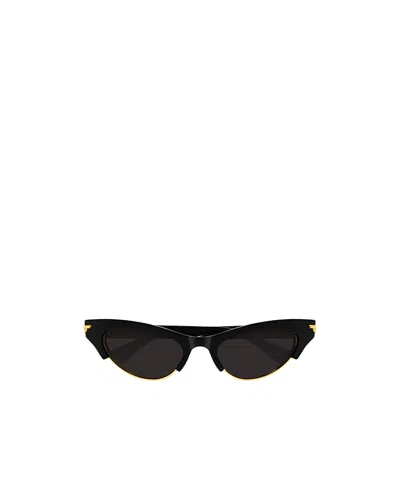 Bottega Veneta Eyewear Cat Eye Frame Sunglasses In Black