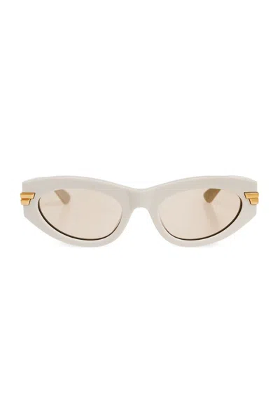 Bottega Veneta Eyewear Cat Eye Frame Sunglasses In White