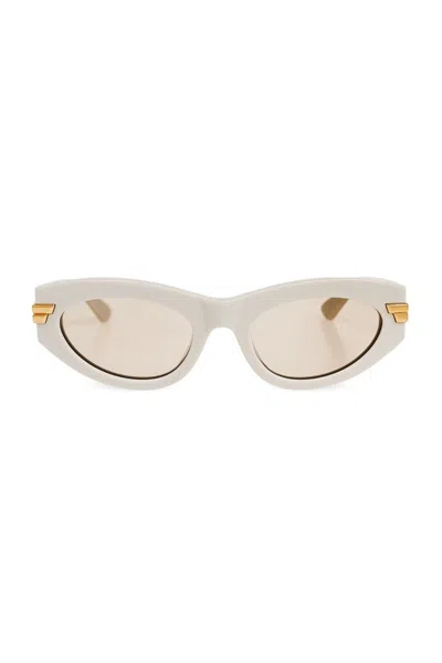Bottega Veneta Bold Ribbon Cat Eye Sunglasses In Grey