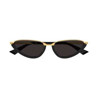 Bottega Veneta Eyewear Classic Cat Eye Sunglasses In Black