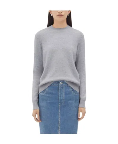 Bottega Veneta Fine-knit Mélange Jumper In Gray