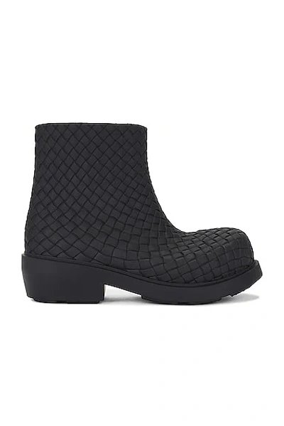 Bottega Veneta Women Fireman Gomma Tutto Intrecciato Stivaletto Pioggia In Multicolor