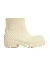 Bottega Veneta Off-white Fireman Ankle Boots In Nude