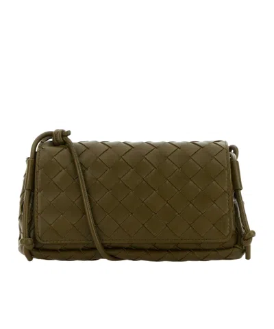 Bottega Veneta Flap Shoulder Bag In Green