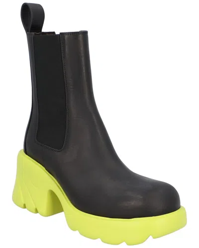 Bottega Veneta Flash Leather Bootie In Black