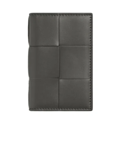 Bottega Veneta Cassette Intrecciato Leather Flap Cardholder In Dark Green