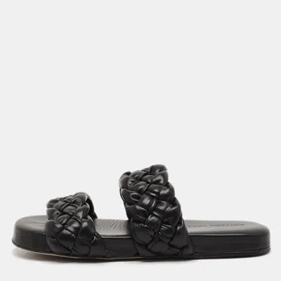 Pre-owned Bottega Veneta Foulard Size 41 Black Intrecciato Leather Slide Sandals