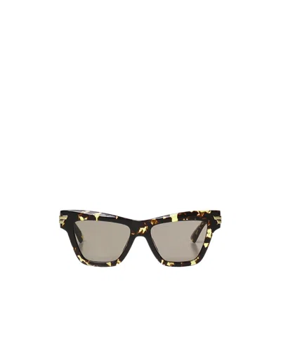 Bottega Veneta Full-frame Sunglasses In Nude