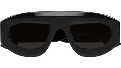 Bottega Veneta Geometric Frame Sunglasses In Black