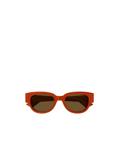 Bottega Veneta Geometric Frame Sunglasses In Red