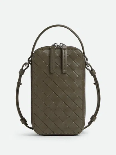 Bottega Veneta Getaway Phone Pouch In Green