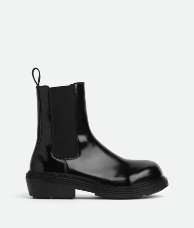 Bottega Veneta Gloss Vinyl Chelsea Ankle Boot In Black