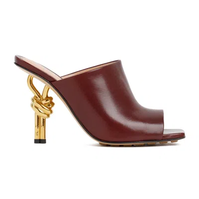Bottega Veneta Grape Nappa Leather Knot Mules In Brown