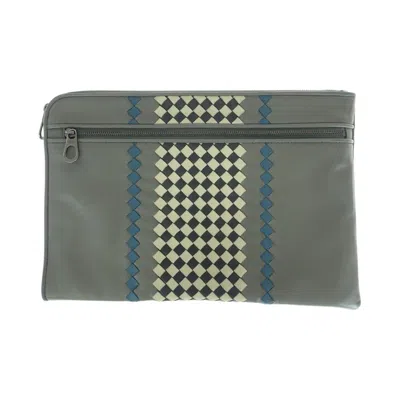 Pre-owned Bottega Veneta Gray Intrecciato Clutch Bag ()