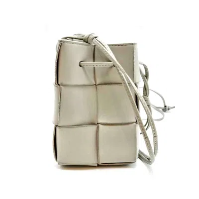Pre-owned Bottega Veneta Gray Leather Pochette Shoulder Bag ()