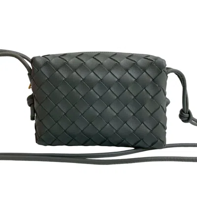 Pre-owned Bottega Veneta Gray Leather Pochette Shoulder Bag ()