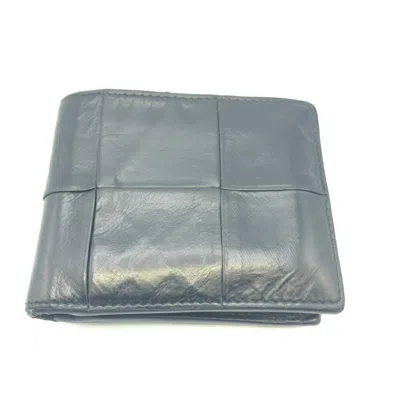Pre-owned Bottega Veneta Gray Middle Wallet (bi-fold) ()