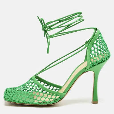 Pre-owned Bottega Veneta Green Crochet Mesh And Leather Stretch Ankle Wrap Pumps Size 41