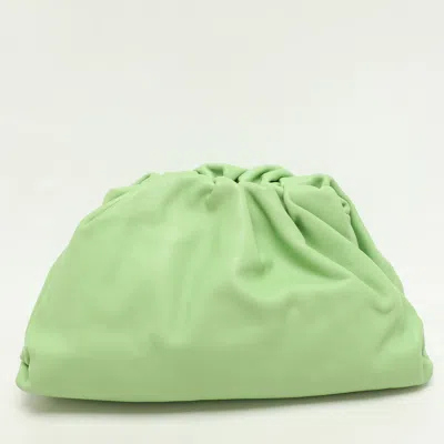 Pre-owned Bottega Veneta Green Leather Pouch Bag