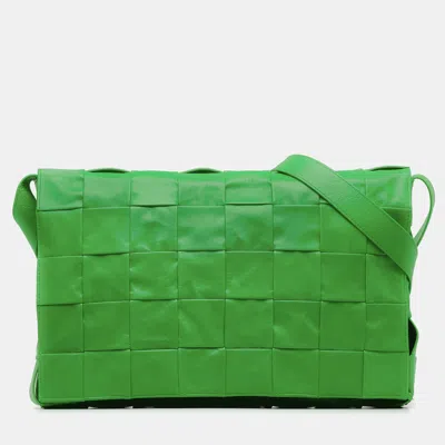 Pre-owned Bottega Veneta Green Maxi Nappa Intrecciato Cassette Crossbody