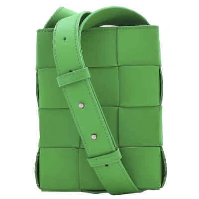 Pre-owned Bottega Veneta Green Mini Cassette Intrecciato Leather Crossbody Bag