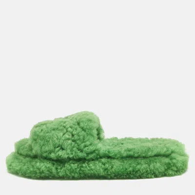 Pre-owned Bottega Veneta Green Shearling Fur Flat Sandals Size 40