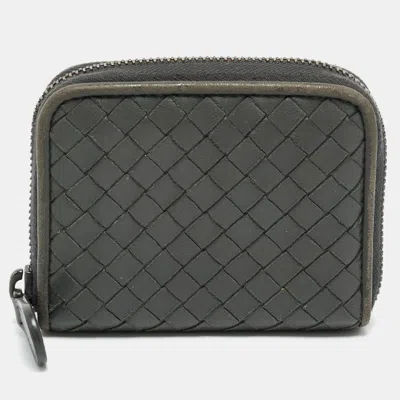Pre-owned Bottega Veneta Grey Intrecciato Leather Zipped Coin Purse In Gray