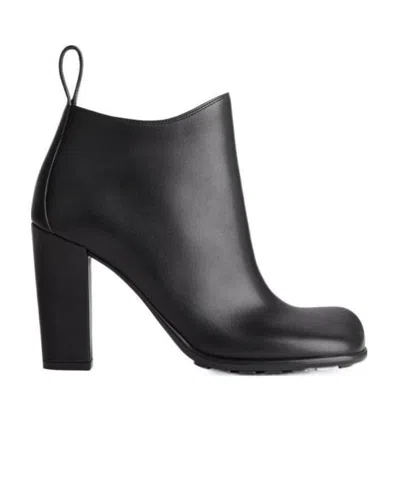 BOTTEGA VENETA BOTTEGA VENETA SQUARE TOE ANKLE BOOTS