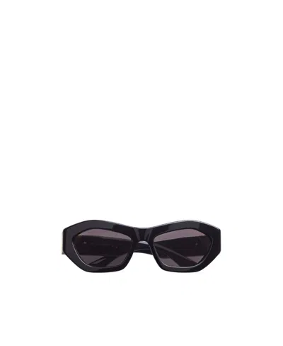 Bottega Veneta Hexagonal Sunglasses In Black