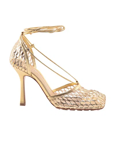 Bottega Veneta Hollowed-out Knitted High Heels In Nude