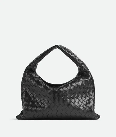 Bottega Veneta Small Hop In Black