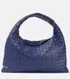 Bottega Veneta Small Hop In Blau