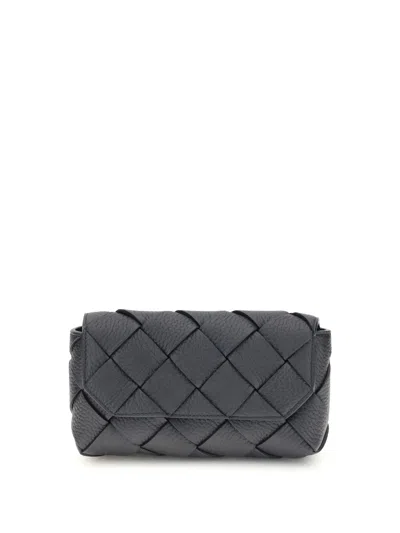 Bottega Veneta Iconic Intreccio Waist Bag In Black