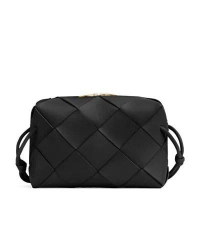 Bottega Veneta Interwoven-design Cross Body Bag In Black
