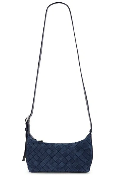 Bottega Veneta Intr.15 Light Suede Avenue Pouch