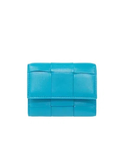 Bottega Veneta Intreccatio Leather Wallet In Blue