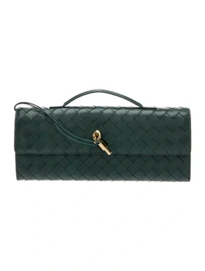Pre-owned Bottega Veneta Intrecciato Andiamo Clutch In Green