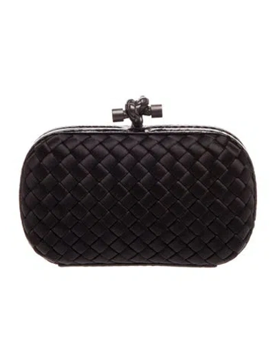 Pre-owned Bottega Veneta Intrecciato Ayers Trimmed Knot Clutch In Black