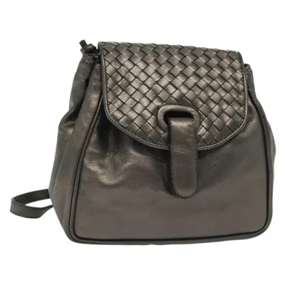 Pre-owned Bottega Veneta Intrecciato Backpack Patent Leather Metallic Leather Backpack Bag () In Silver