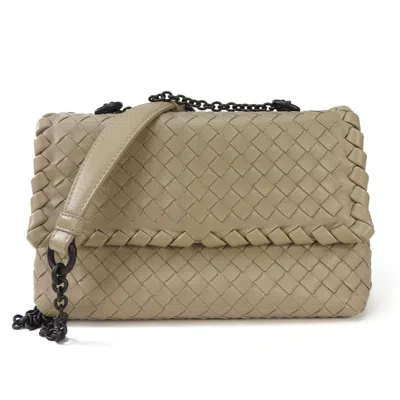 Pre-owned Bottega Veneta Intrecciato Beige Leather Shoulder Bag ()