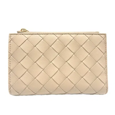Pre-owned Bottega Veneta Intrecciato Beige Leather Wallet (bi-fold) ()
