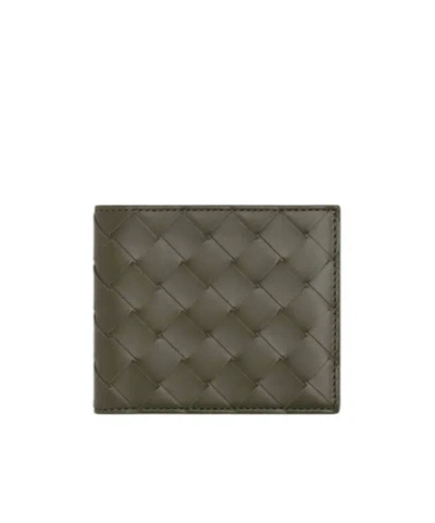 Bottega Veneta Intrecciato Bi-fold Wallet In Green