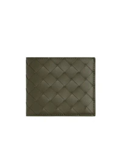 Bottega Veneta Intrecciato Bi-fold Wallet With Coin Purse In Green