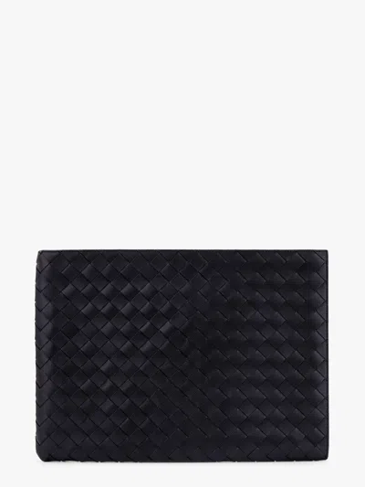 Bottega Veneta Bottega  Veneta Intrecciato Half Zip Pouch In Black