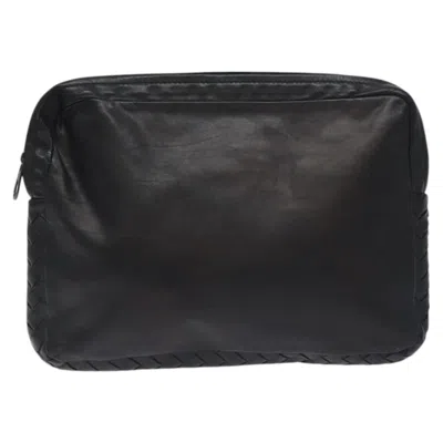Pre-owned Bottega Veneta Intrecciato Black Leather Clutch Bag ()