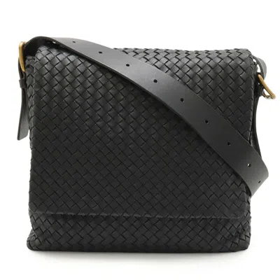Pre-owned Bottega Veneta Intrecciato Black Leather Shoulder Bag ()