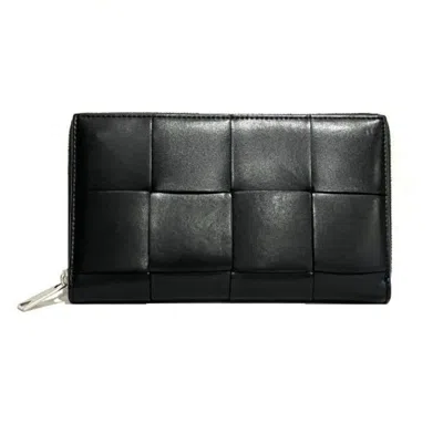 Pre-owned Bottega Veneta Intrecciato Black Leather Wallet (bi-fold) ()