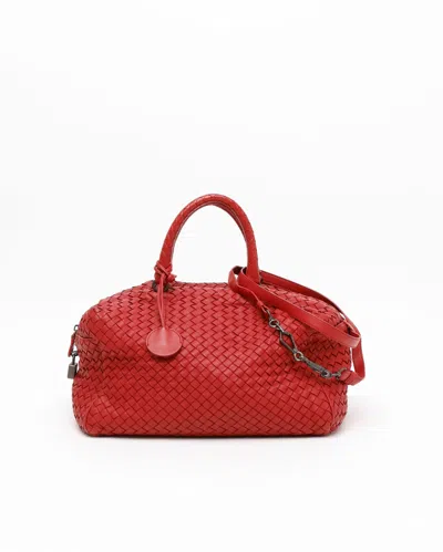 Bottega Veneta Intrecciato Boston Bag In Red