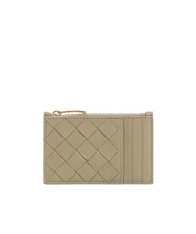 Bottega Veneta Intrecciato Braided Top Zipper Clip In Nude