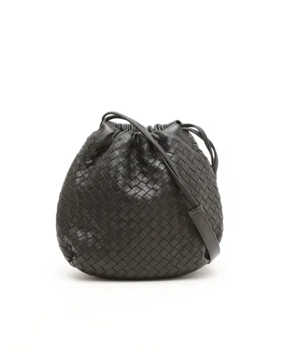 Bottega Veneta Intrecciato Bucket Bag In Black